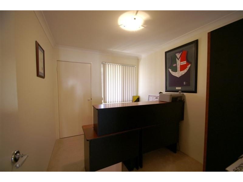 3/15 Duke St, Bentley WA 6102