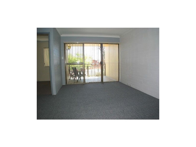 12/21 Leonard St, Victoria Park WA 6100