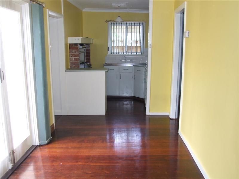 76 Kent St, Victoria Park WA 6100