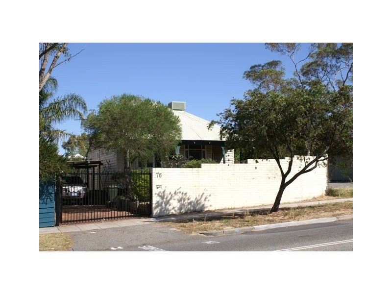 76 Kent St, Victoria Park WA 6100