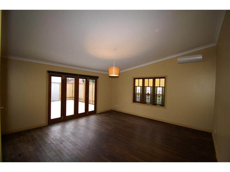 54 Hampshire St, East Victoria Park WA 6101