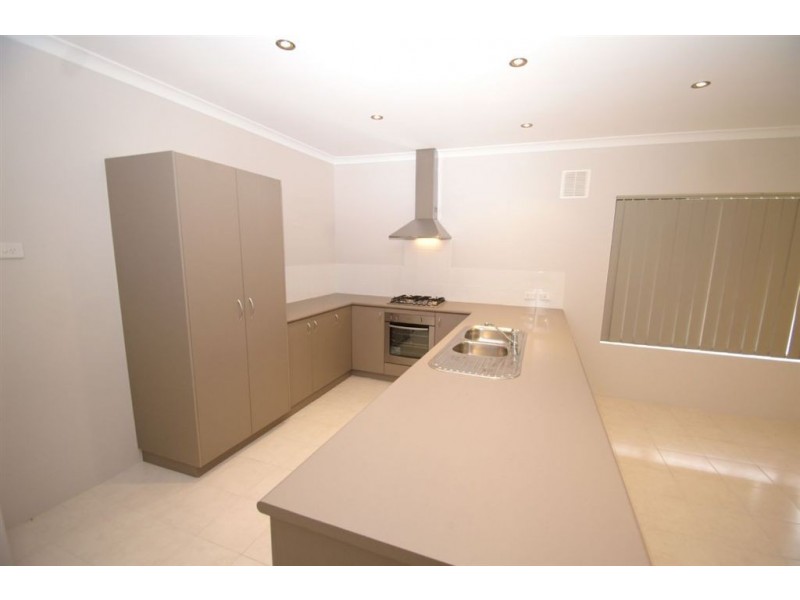102A Walpole Street, Bentley WA 6102
