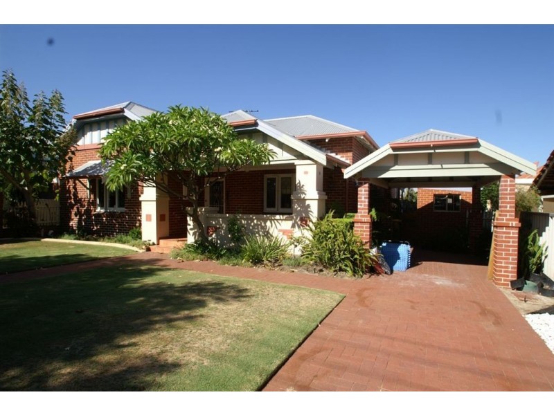 69 Raleigh Street, Carlisle WA 6101
