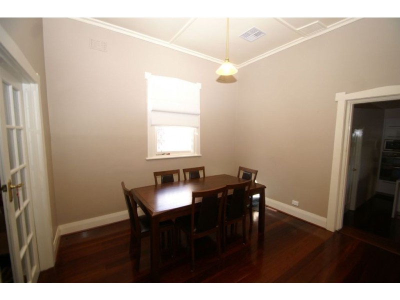 69 Raleigh Street, Carlisle WA 6101