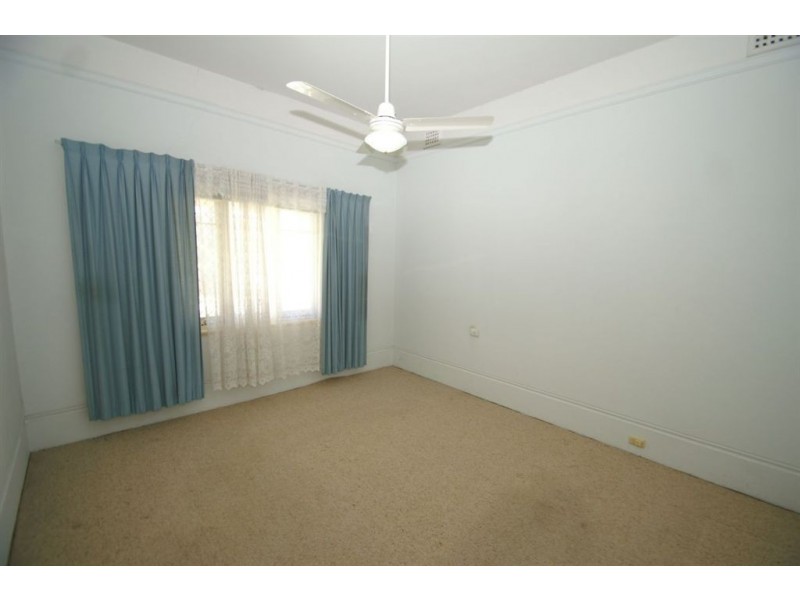 15 Lichfield Street, Victoria Park WA 6100