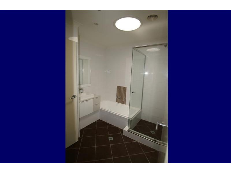 9/8 King George Street, Victoria Park WA 6100