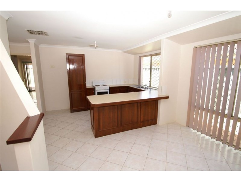 1/1a Isobel Street, Bentley WA 6102