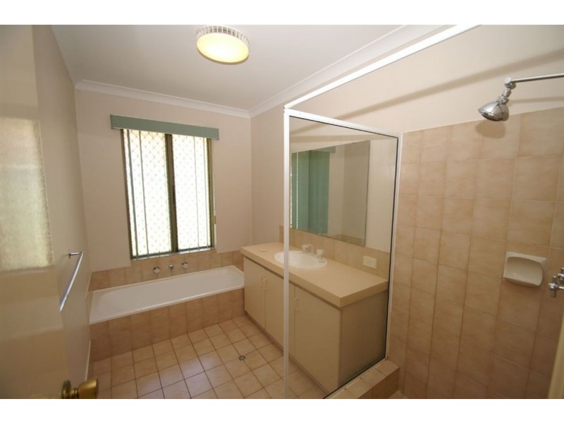 1/1a Isobel Street, Bentley WA 6102