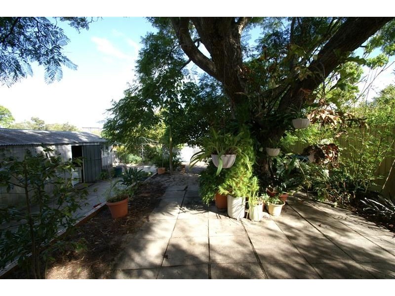26 Sleight Street, St James WA 6102