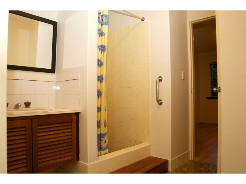 7/125 Gloucester Street, Victoria Park WA 6100