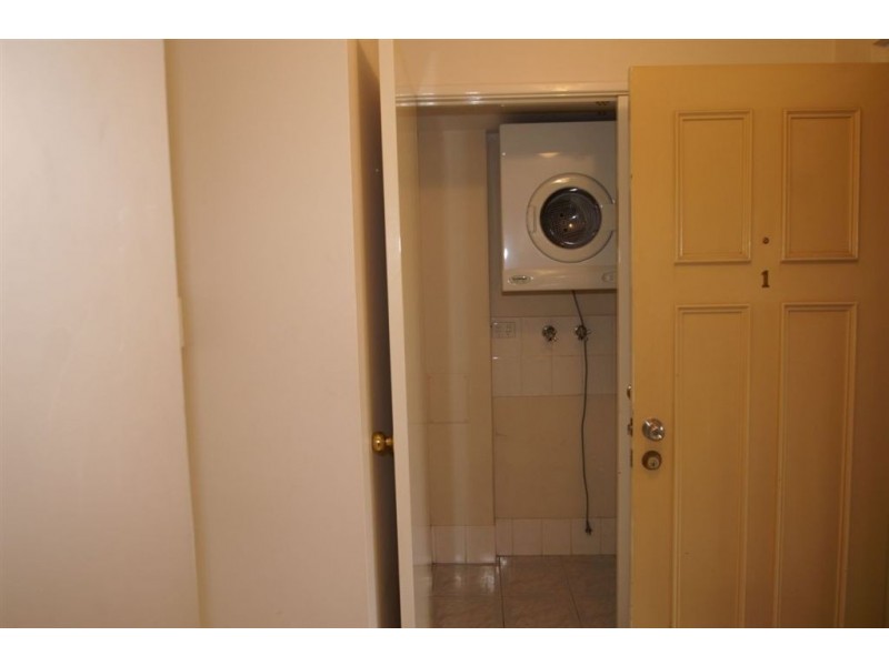 1/12 King George Street, Victoria Park WA 6100