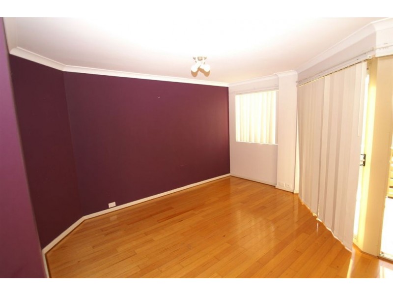 1/12 King George Street, Victoria Park WA 6100