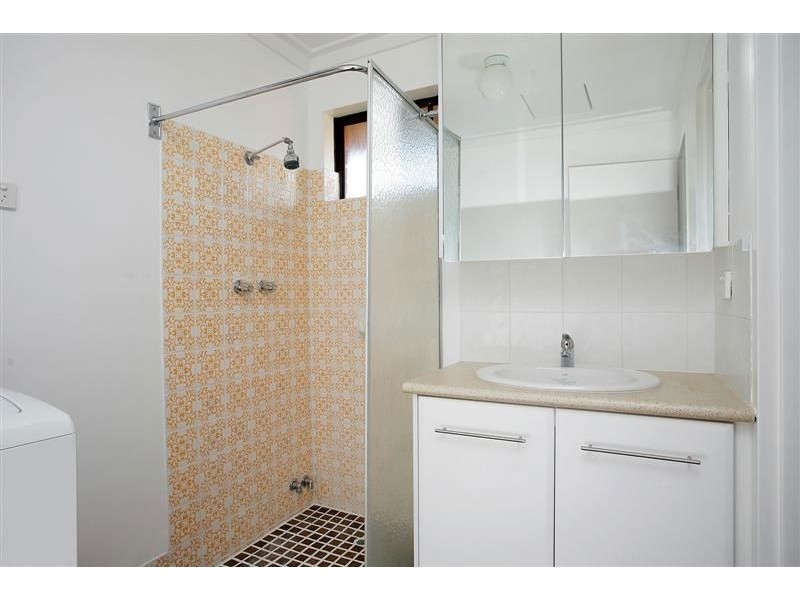 16/46 King George Street, Victoria Park WA 6100