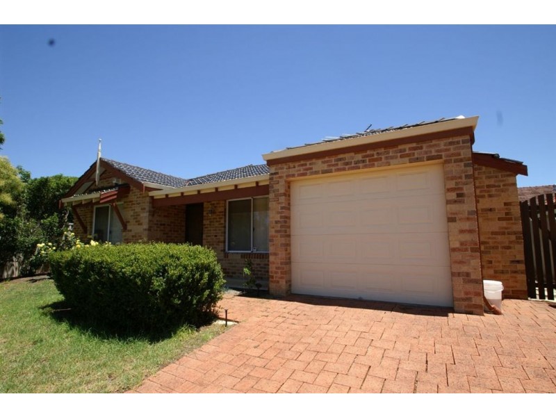 27 Petrel Close, Wilson WA 6107