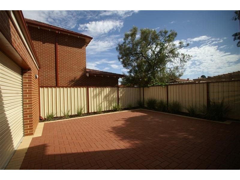 B/7 Geddes Street, Victoria Park WA 6100