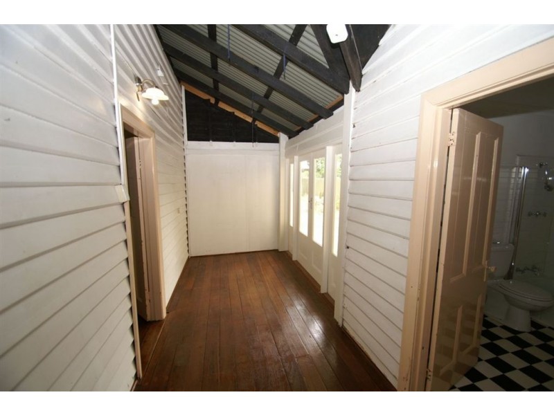 195 Washington Street, Victoria Park WA 6100