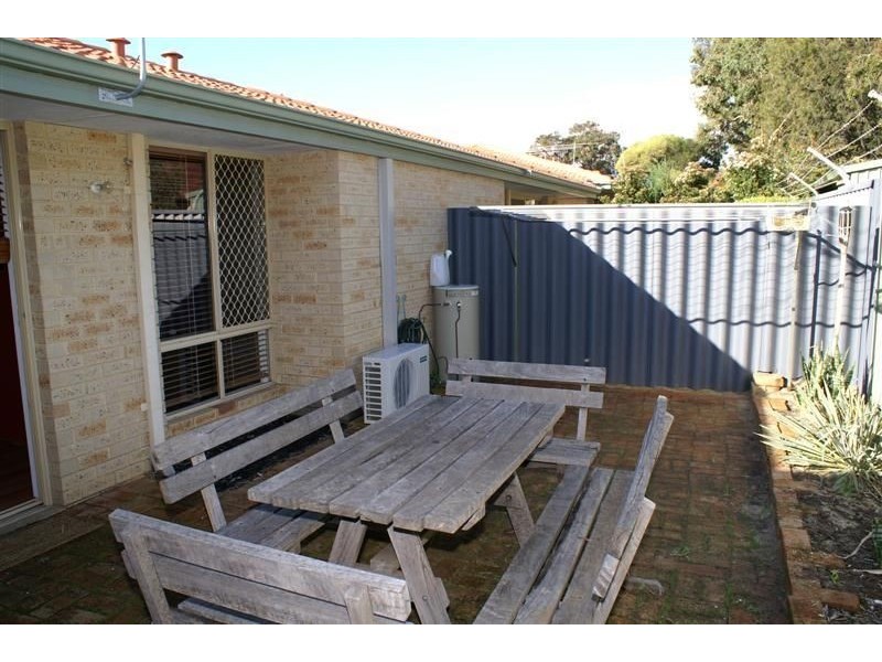 26/35 Winnacott Street, Willagee WA 6156