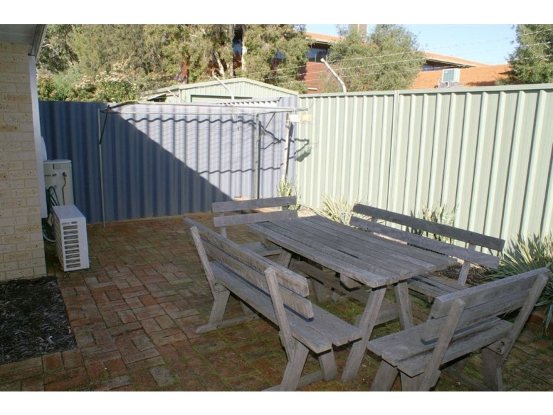 26/35 Winnacott Street, Willagee WA 6156