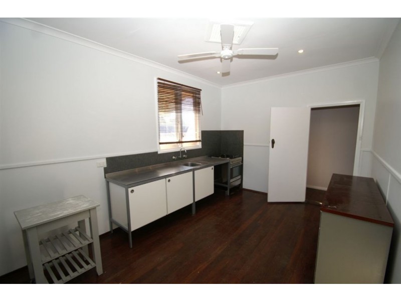 4 Bone Street, St James WA 6102