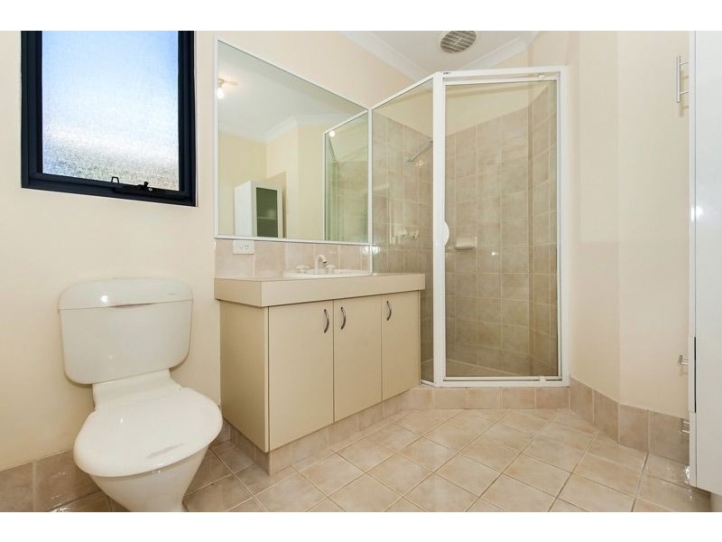 2/35 Leonard Street, Victoria Park WA 6100