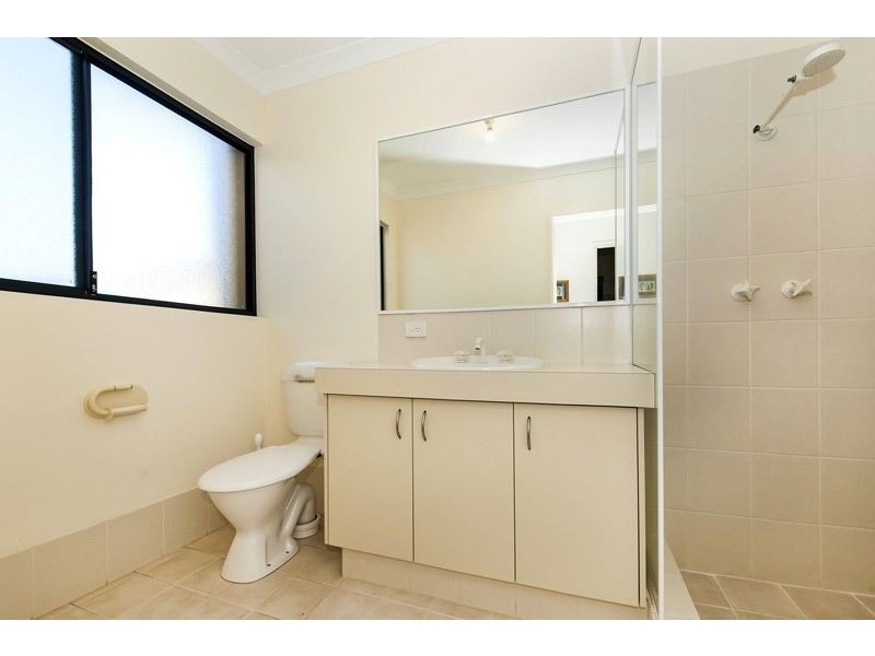 2/35 Leonard Street, Victoria Park WA 6100