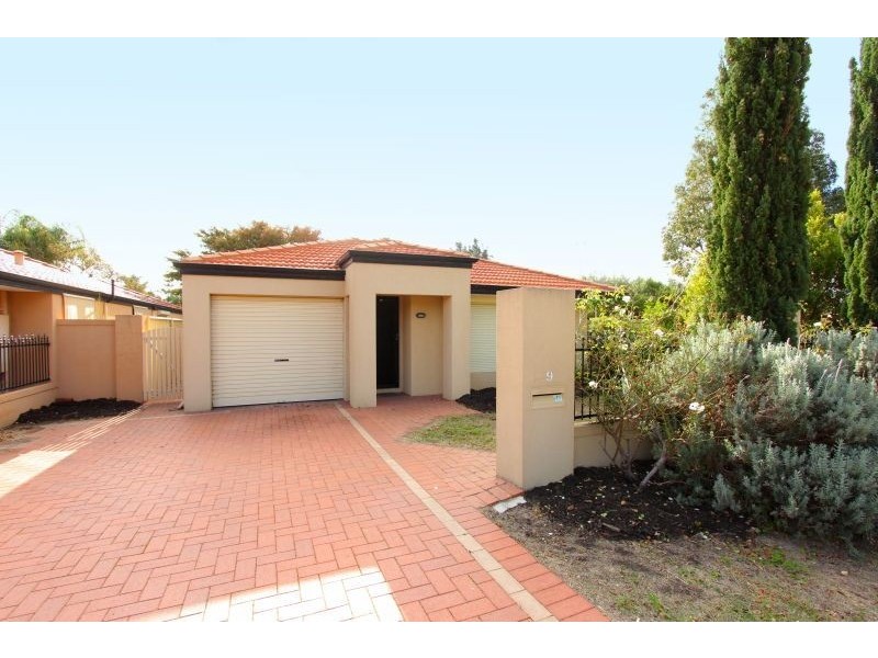 9 Henderson Avenue, Redcliffe WA 6104