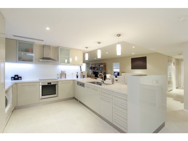 18/1 Tanunda Drive, Rivervale WA 6103