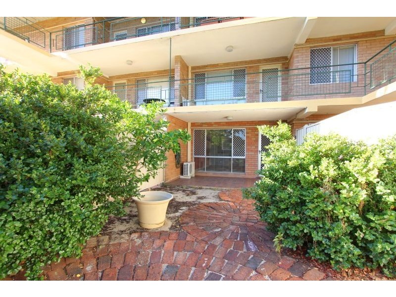 3/12 River View Street, South Perth WA 6151