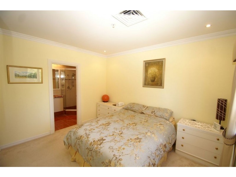 402/2 St Georges Terrace, Perth WA 6000