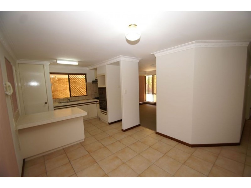 2/16 Jupiter Street, Carlisle WA 6101