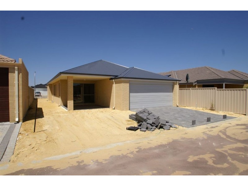 11 Bonarda Way, Caversham WA 6055