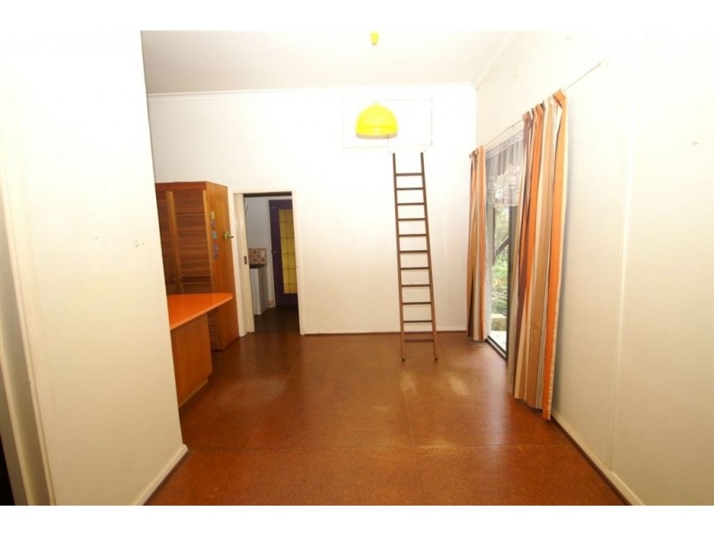 13 Leigh Street, Burswood WA 6100