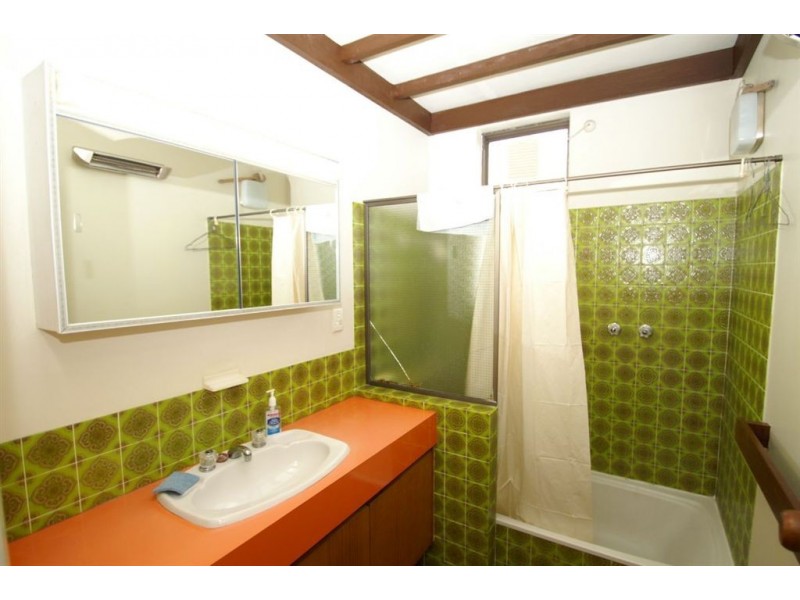 13 Leigh Street, Burswood WA 6100