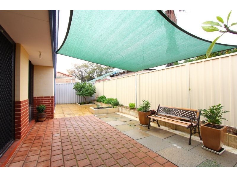 3/16 Wyndham Street, St James WA 6102