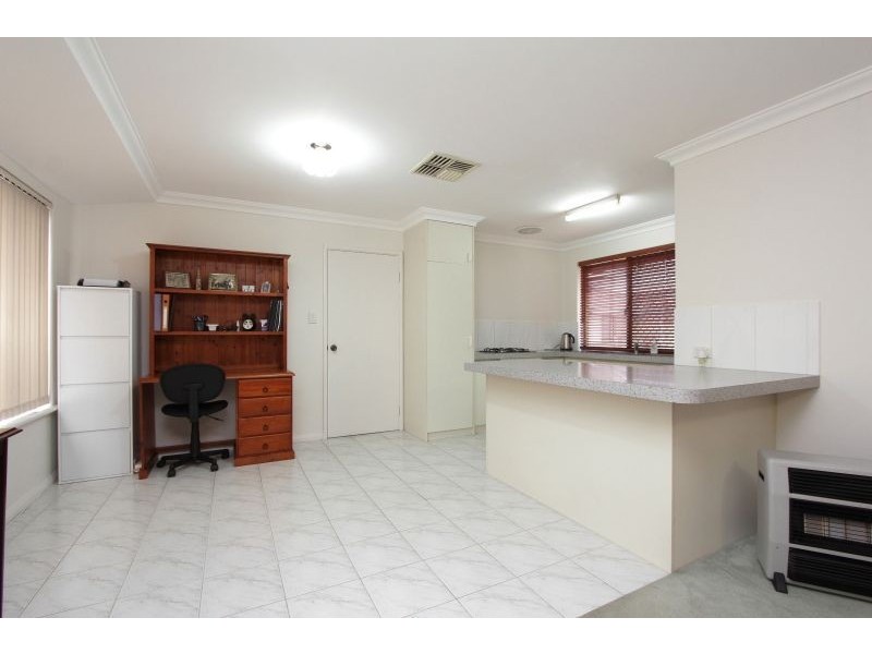 3/16 Wyndham Street, St James WA 6102