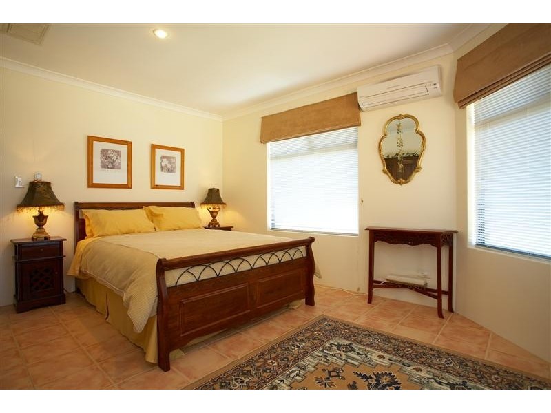 7b Forster Ave, Lathlain WA 6100