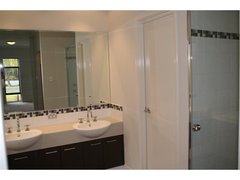 14 Devenish St, East Victoria Park WA 6101