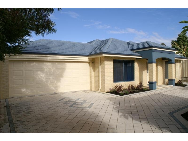141b Planet St, Carlisle WA 6101