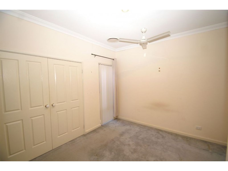 2/43 Pitt Street, St James WA 6102