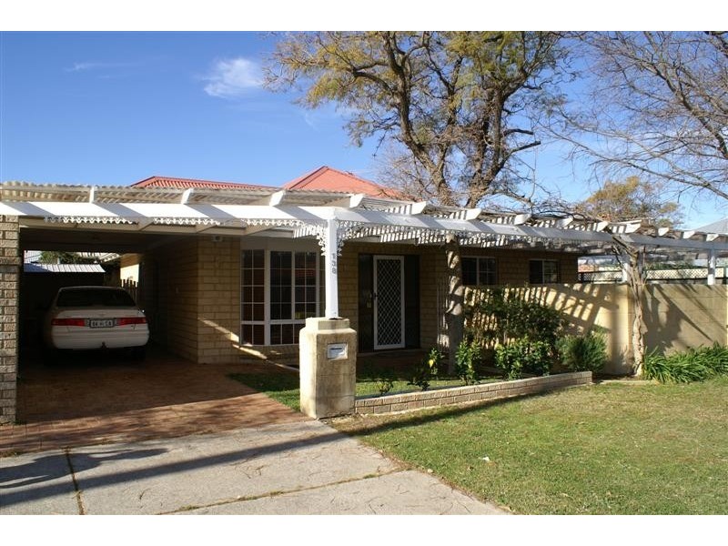 138 Hordern St, Victoria Park WA 6100