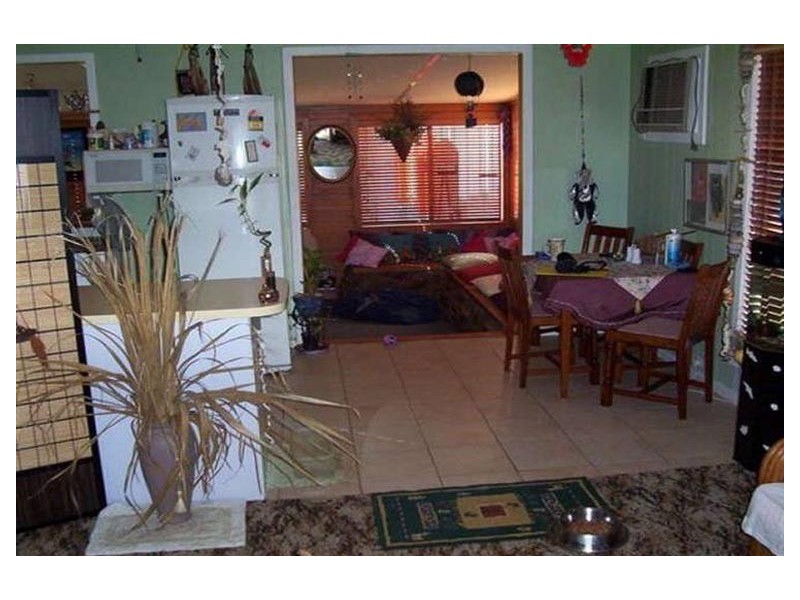 10 Hibiscus St, Leeman WA 6514