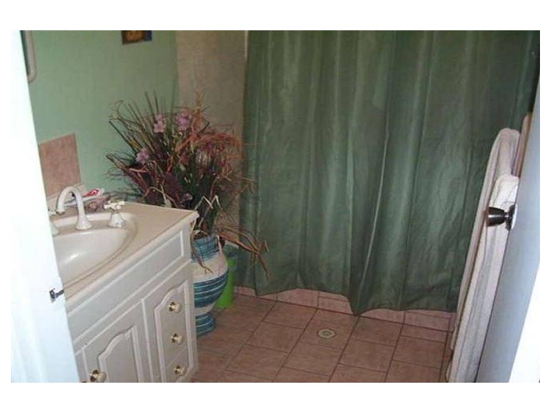 10 Hibiscus St, Leeman WA 6514