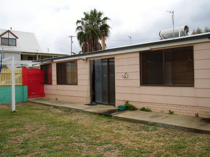 10 Hibiscus St, Leeman WA 6514