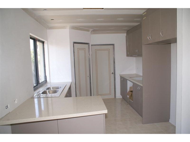 9a Holden St, Carlisle WA 6101