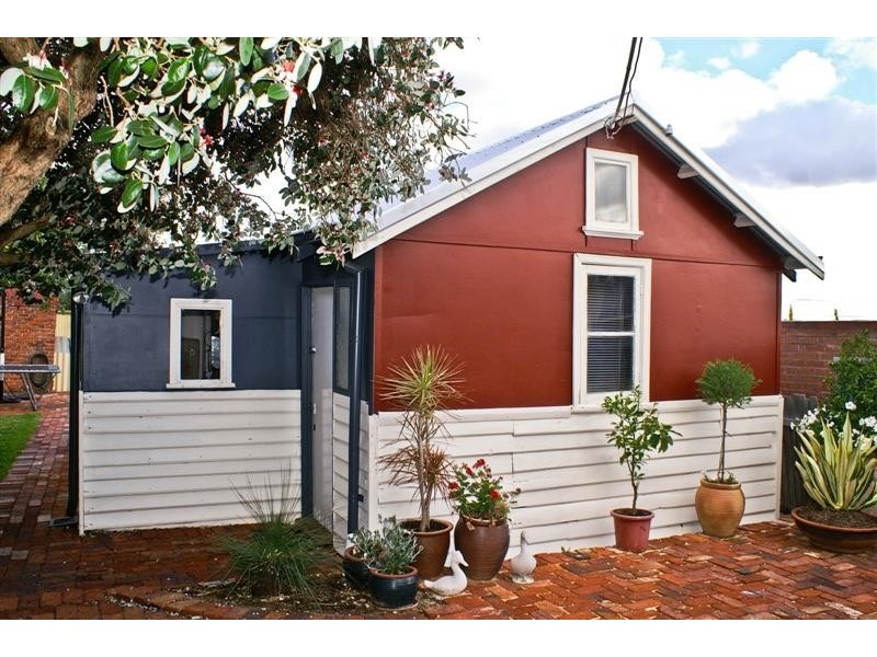 44 Duncan St, Victoria Park WA 6100