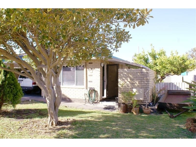 7 Galaxy Way, Carlisle WA 6101