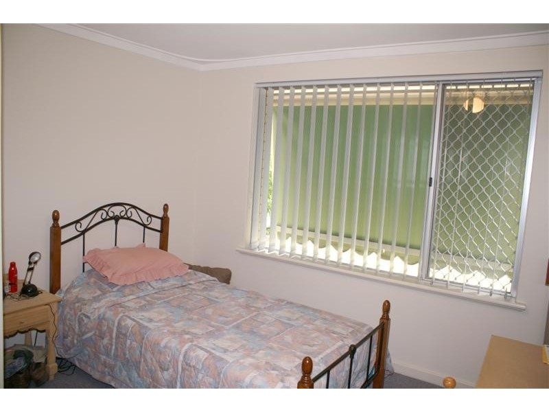 7 Galaxy Way, Carlisle WA 6101