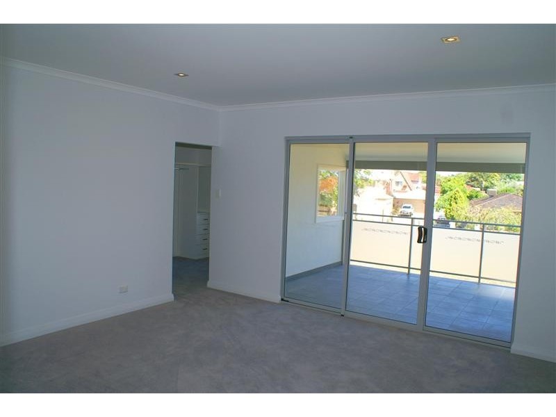 5a Swansea St, East Victoria Park WA 6101