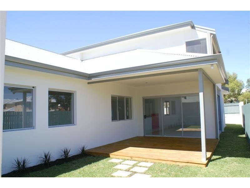 5a Swansea St, East Victoria Park WA 6101