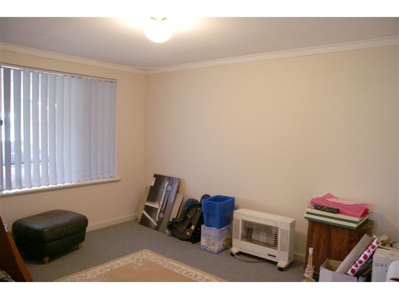 7 Galaxy Way, Carlisle WA 6101